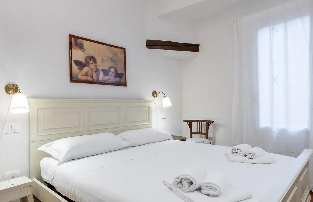 Bargello Apartment-1